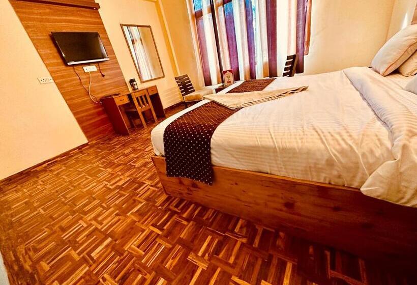 اتاق لوکس, Kalinga Grand Manali