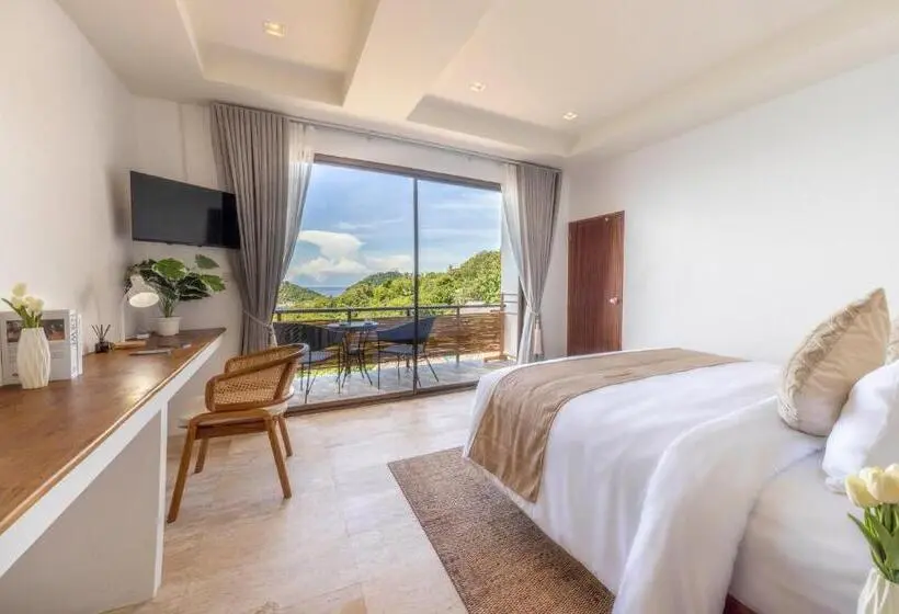 اتاق لوکس با بالکن و چشم‌انداز دریا, The Ava Resort Koh Tao