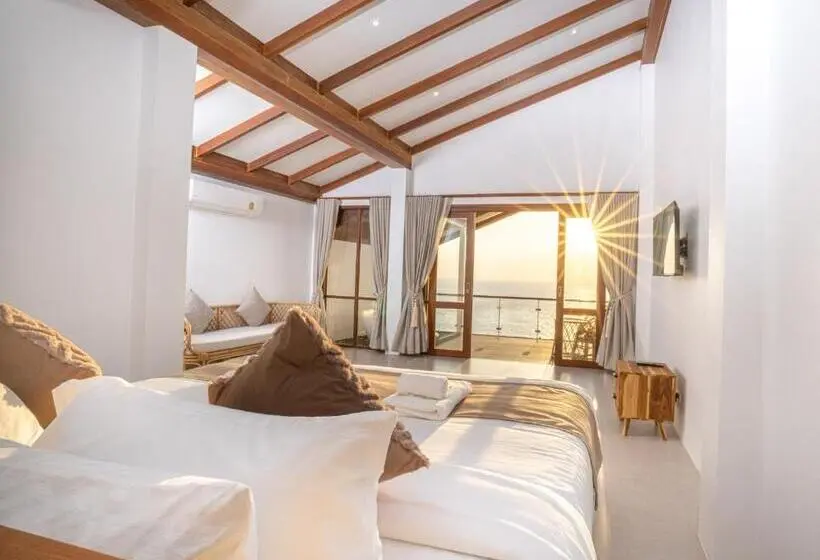 سوییت با چشم‌انداز دریا, The Ava Resort Koh Tao