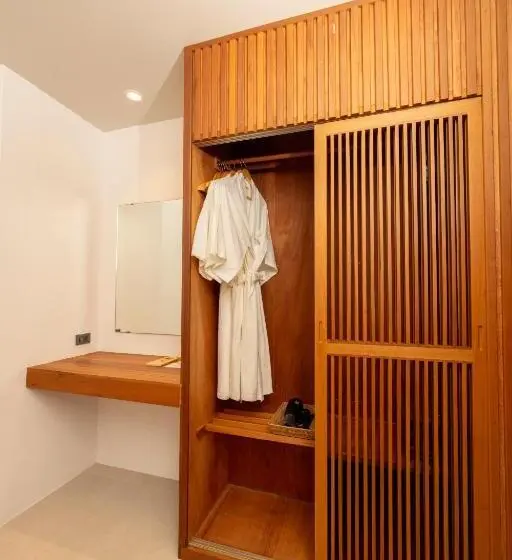 اتاق خانوادگی با چشم‌انداز باغ, The Ava Resort Koh Tao