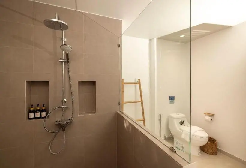 اتاق خانوادگی با چشم‌انداز باغ, The Ava Resort Koh Tao