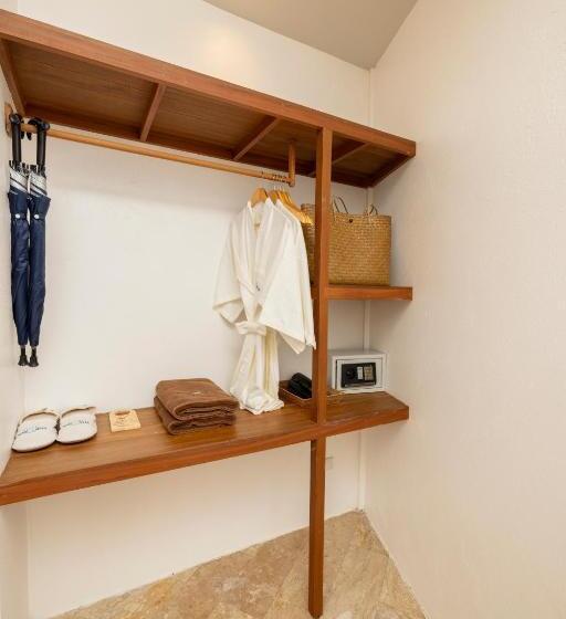 Camera Standard Letto King, The Ava Resort Koh Tao