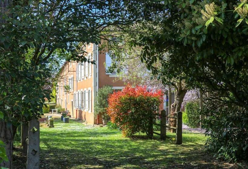 Номер Комфорт, Domaine De Marlas   Chambres D Hôtes