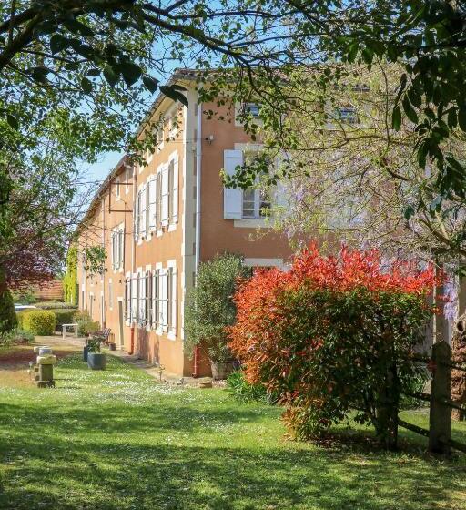 Номер Стандарт, Domaine De Marlas   Chambres D Hôtes