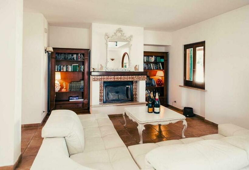 سوییت جونیور, Bed And Breakfast Villa Romano