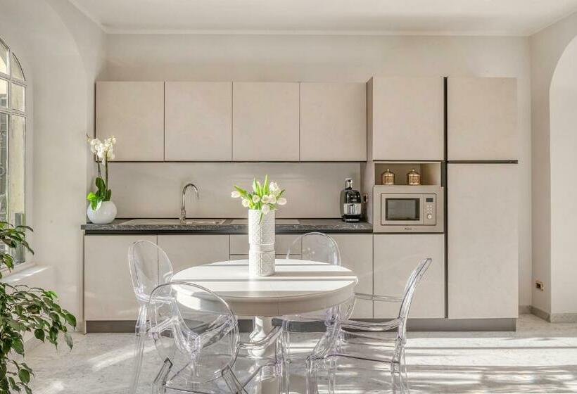 آپارتمان 3 خوابه, Imperiale Suites Milano