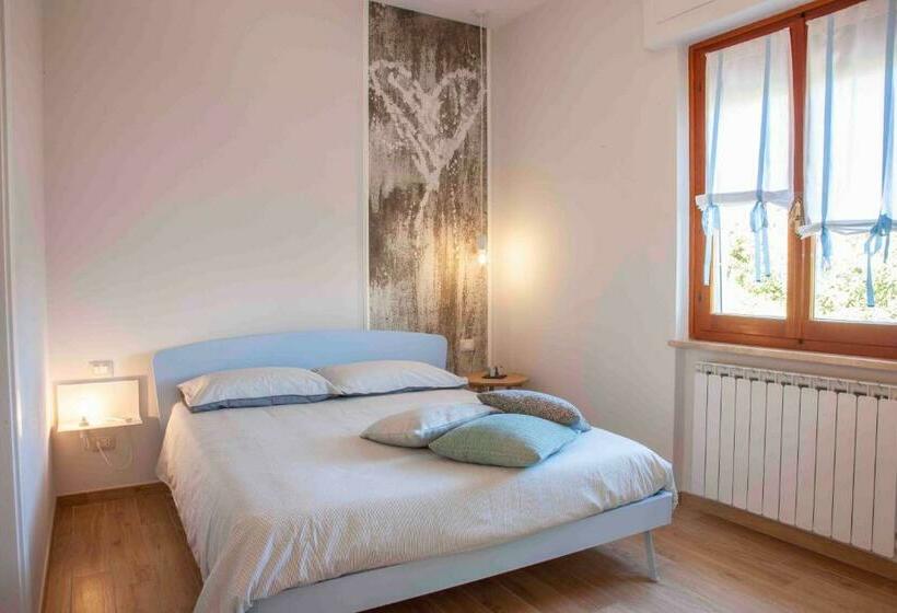 Номер Стандарт, La Camelia Bianca B&b