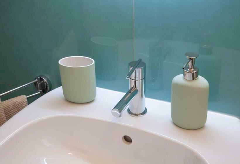 Номер Стандарт, La Camelia Bianca B&b