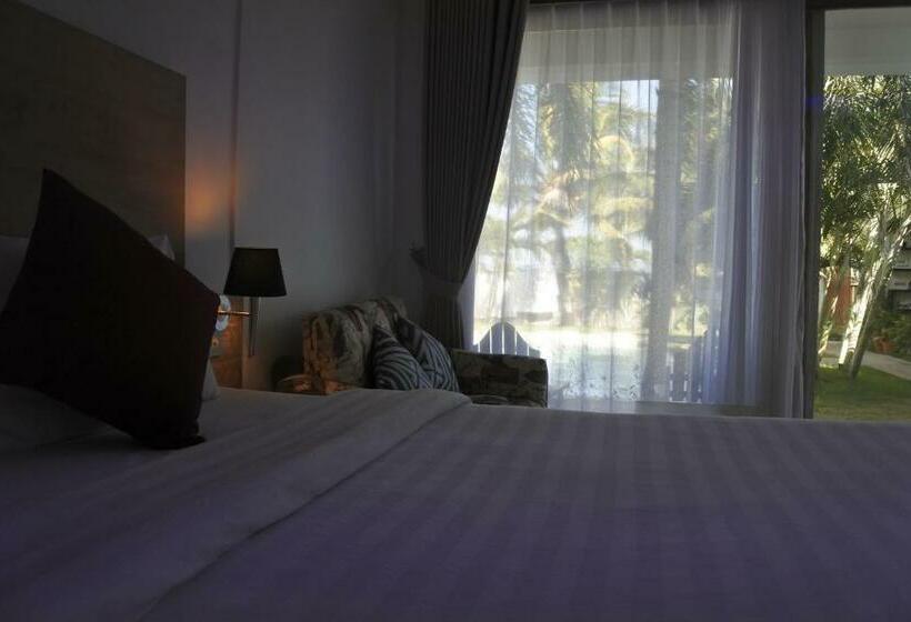 חדר דלוקס צדדי נוף לים, Hi5 Kuta