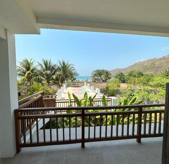 חדר דלוקס צדדי נוף לים, Hi5 Kuta