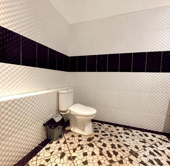 חדר דלוקס, Hi5 Kuta