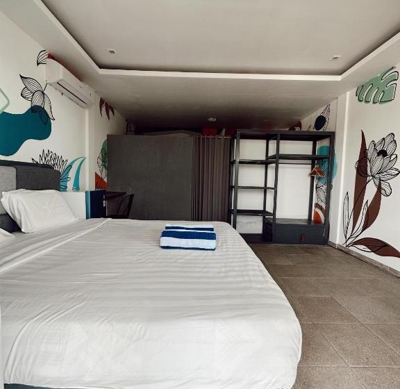 חדר אקונומי, Hi5 Kuta