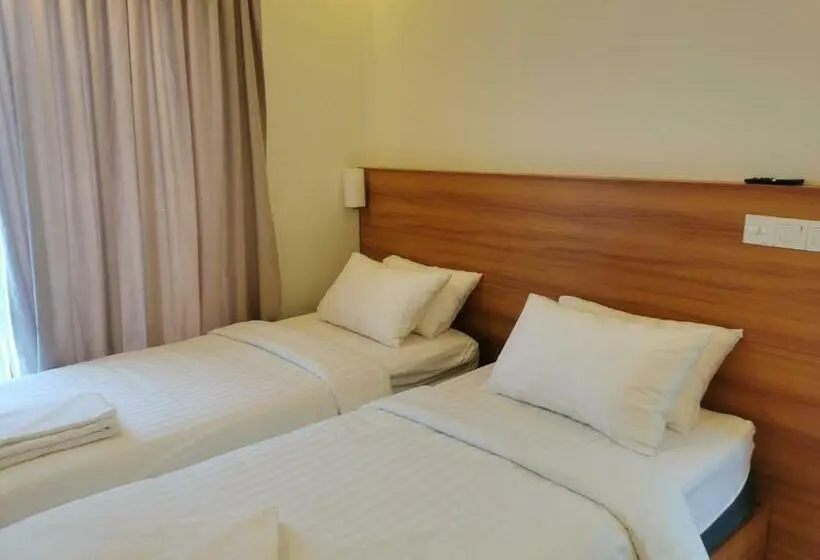 اتاق استاندارد با تراس, Niru Isle Maldives