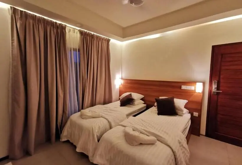 اتاق لوکس, Niru Isle Maldives