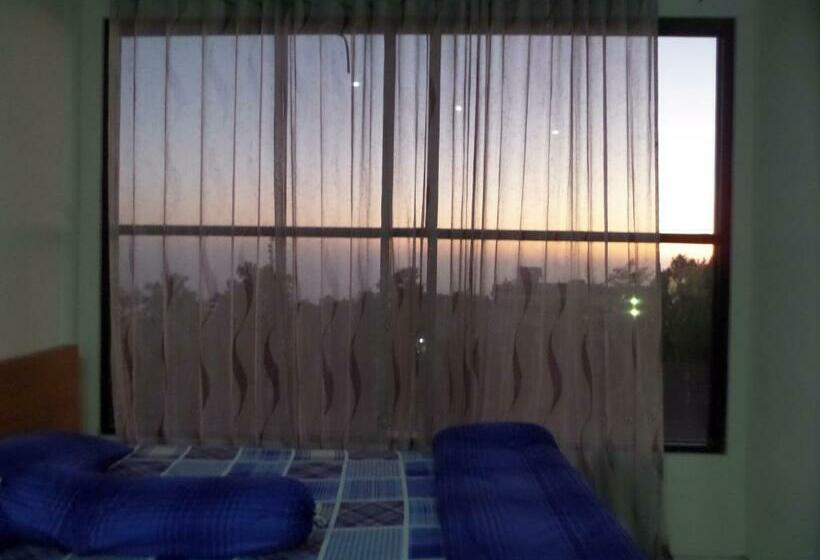 חדר סטנדרט, Rumah Singgah Brm