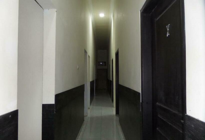 חדר משפחתי, Rumah Singgah Brm