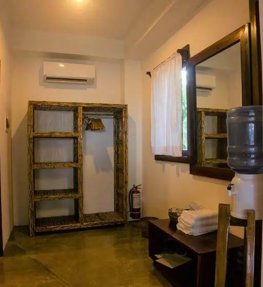 استودیوی استاندارد, Lagkaw Siargao Villas