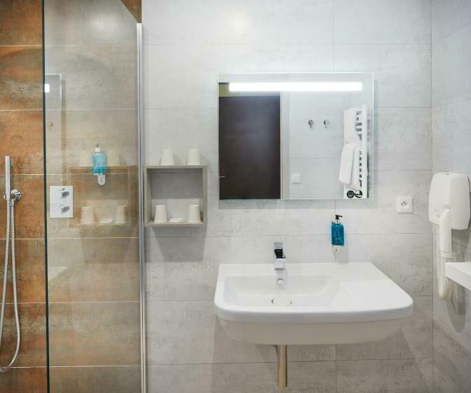 Семейный Номер, Aigue Marine