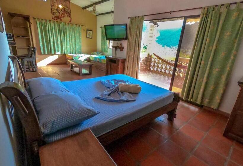 سوییت با چشمانداز دریا, Hostal La Casa De Felipe