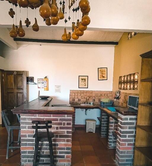 سوییت با چشمانداز دریا, Hostal La Casa De Felipe