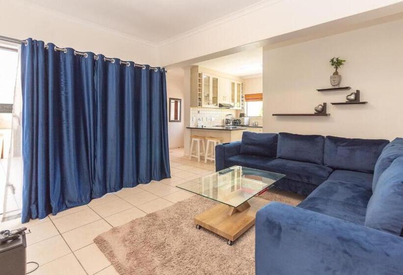 منزل 3 غرف نوم, Blue Sanctuary