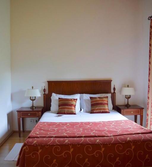 סוויטה נוף להרים, Mosteiro De S. Cristovao De Lafoes