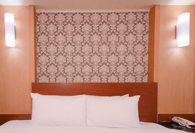 اتاق استاندارد, Duke Business