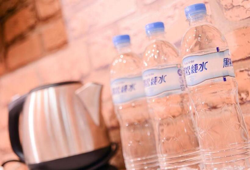 اتاق لوکس خانوادگی, Duke Business