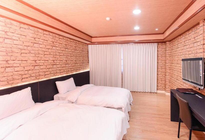 اتاق استاندارد, Duke Business