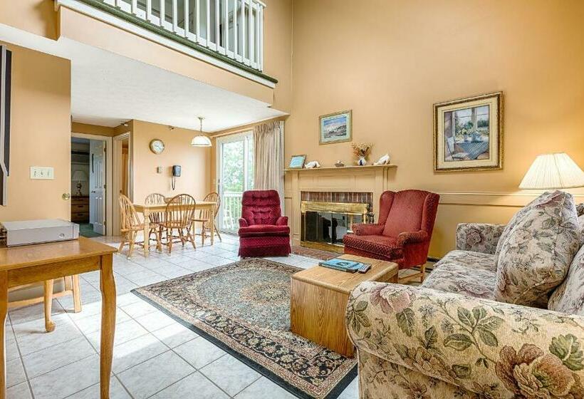 스위트 킹사이즈 침대, Misty Harbor Resort