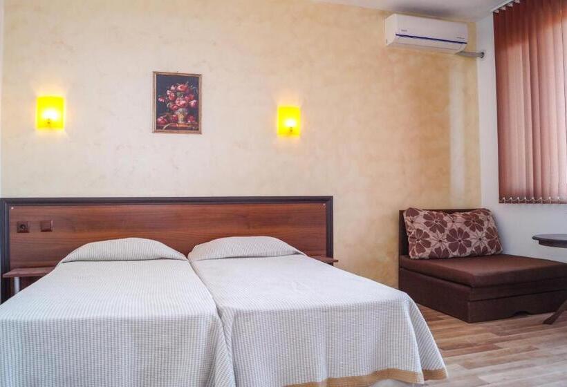 수피리어 룸, Chrystal Guest House