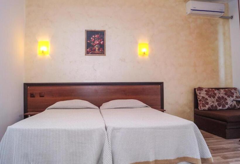 Номер Superior, Chrystal Guest House