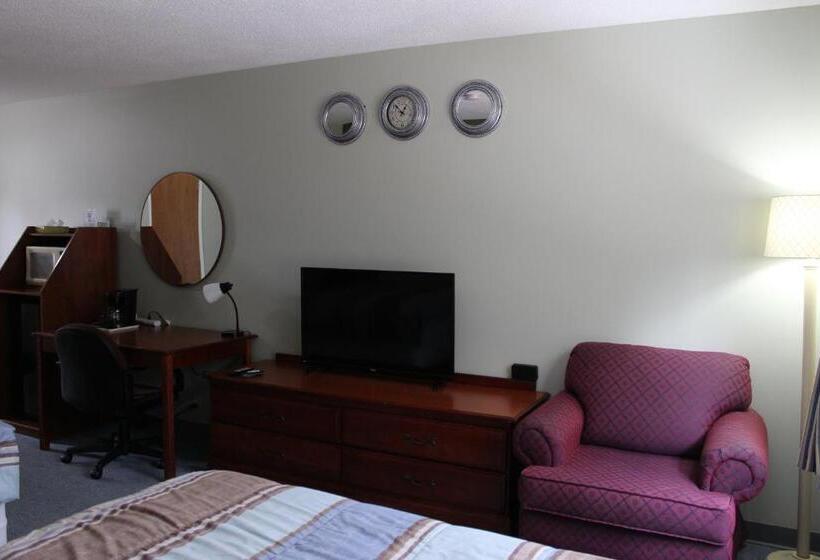 スーペリアールーム, Pine Motel