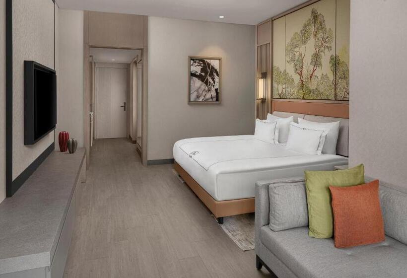 Superior Family Room