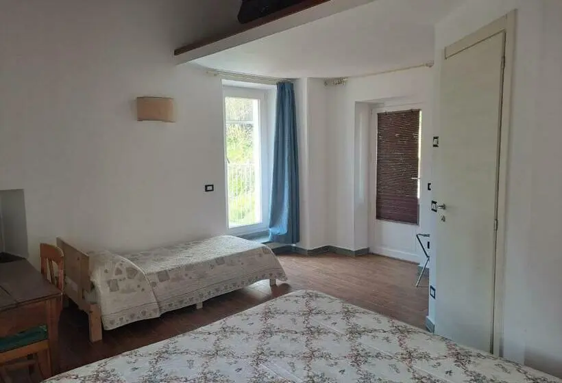 バルコニー付きスタンダードトリプルルーム, B&b La Casina Rosa La Spezia