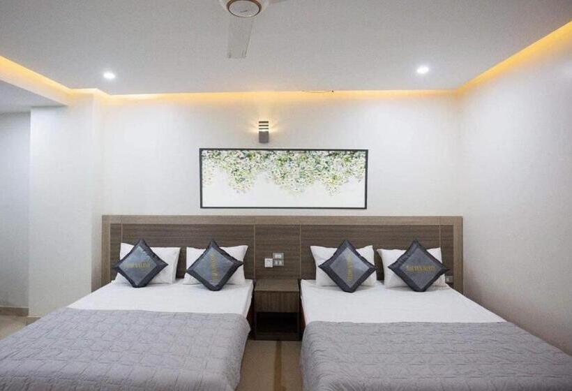 Номер Deluxe, Hải Yến