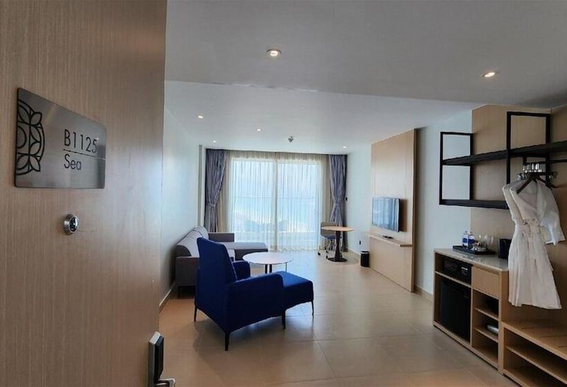 اتاق لوکس با چشمانداز دریا, The Sea View Cam Ranh Beach Resort