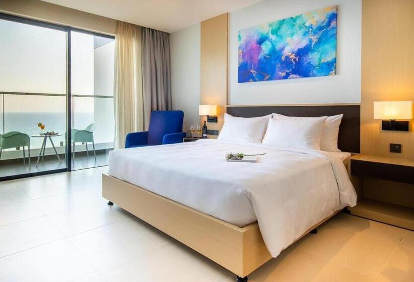 اتاق لوکس با چشم‌انداز دریا, The Sea View Cam Ranh Beach Resort