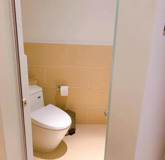 سوئیت با تخت بزرگ, The Sea View Cam Ranh Beach Resort