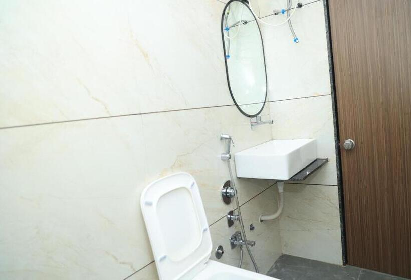 带大床的豪华间, Fortune