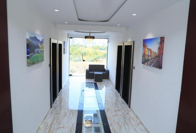 带大床的豪华间, Fortune