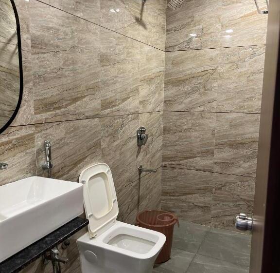 带大床的豪华间, Fortune