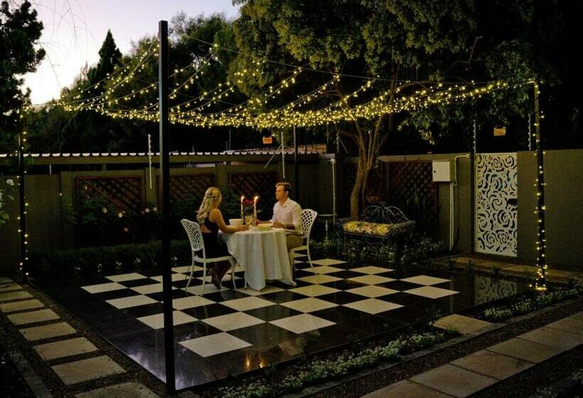 חדר דלוקס, The Sweet Rose