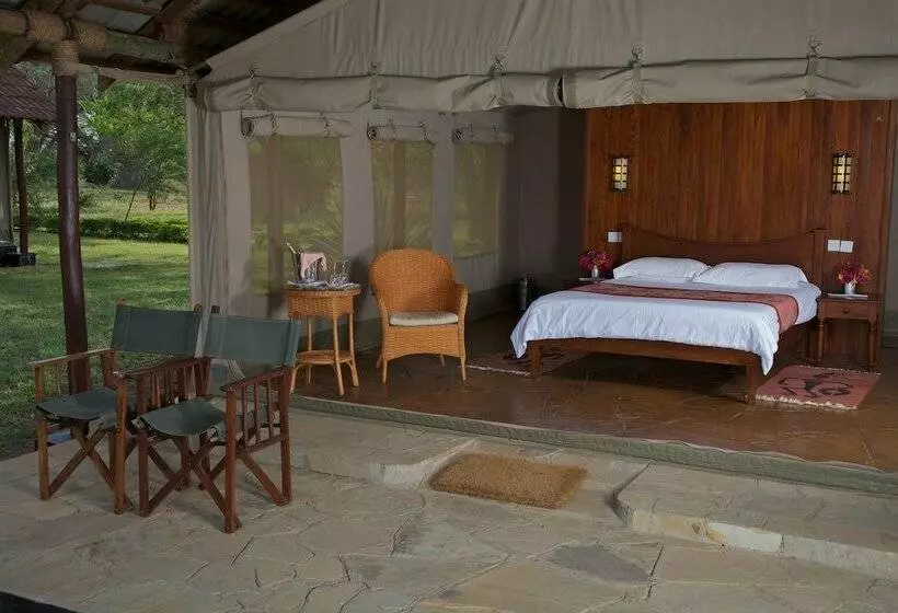 اتاق لوکس سه تخته, Ashnil Aruba Lodge