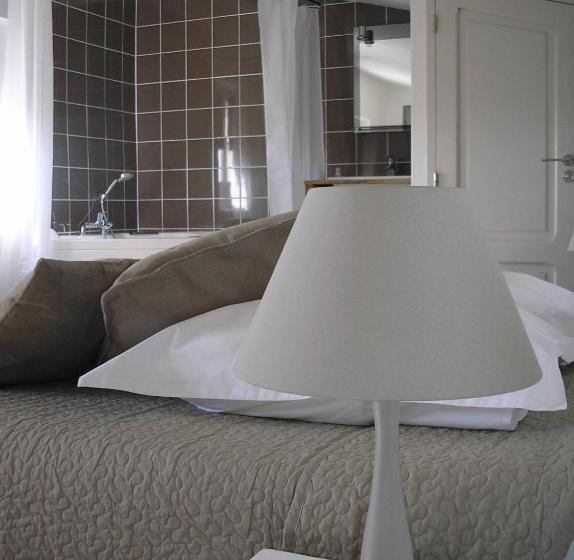 标准间, La Saudade