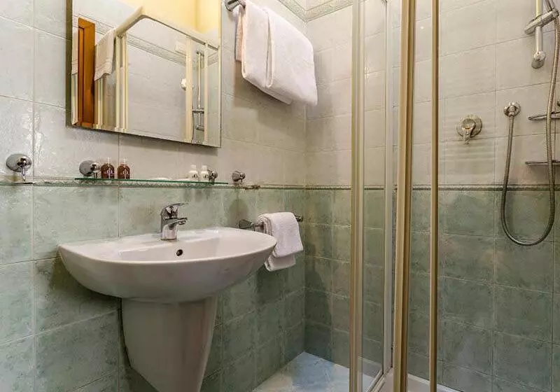اتاق استاندارد, Residenza La Campana