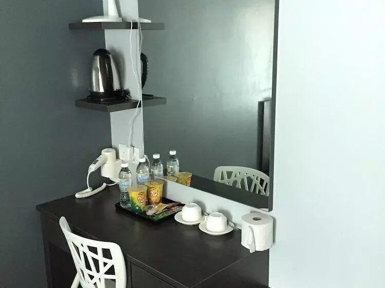 اتاق استاندارد با تخت بزرگ, G Langkawi Motel