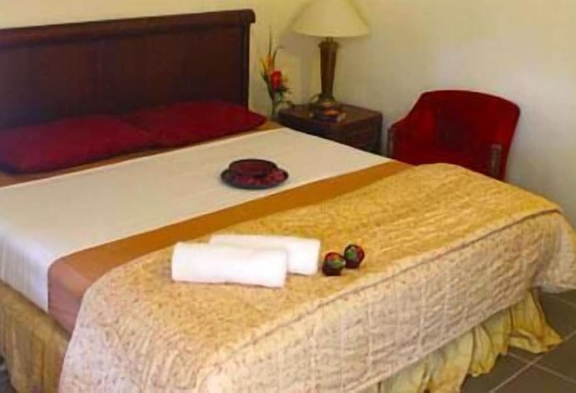 디럭스 룸, Green Village Langkawi Resort