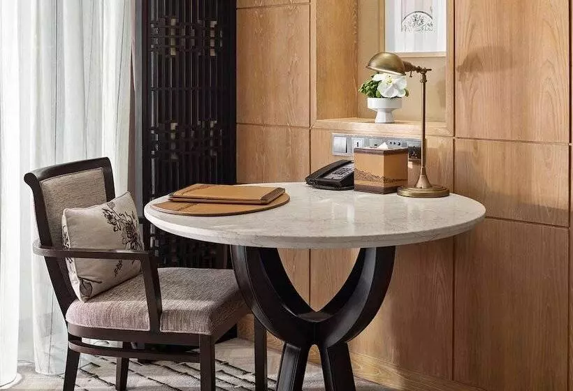 Deluxe-huone, Hilton Dali Resort & Spa