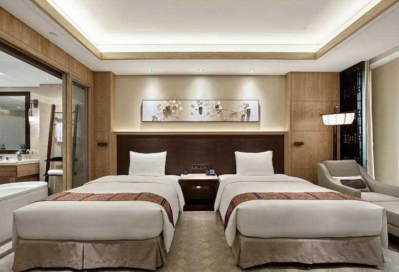 غرفة ديلوكس, Hilton Dali Resort & Spa